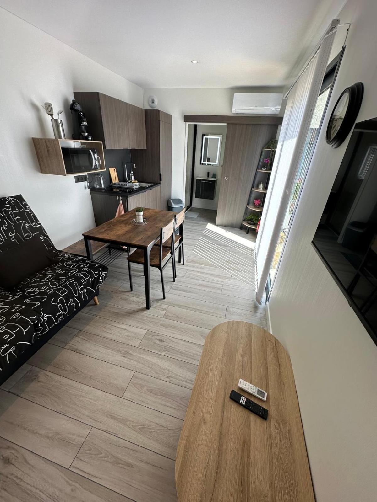 Cottage Bungalow Le St Vel' Velennes  외부 사진
